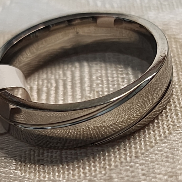 TITANIUM Wedding Ring Size 19/ US9, New - Picture 2 of 8